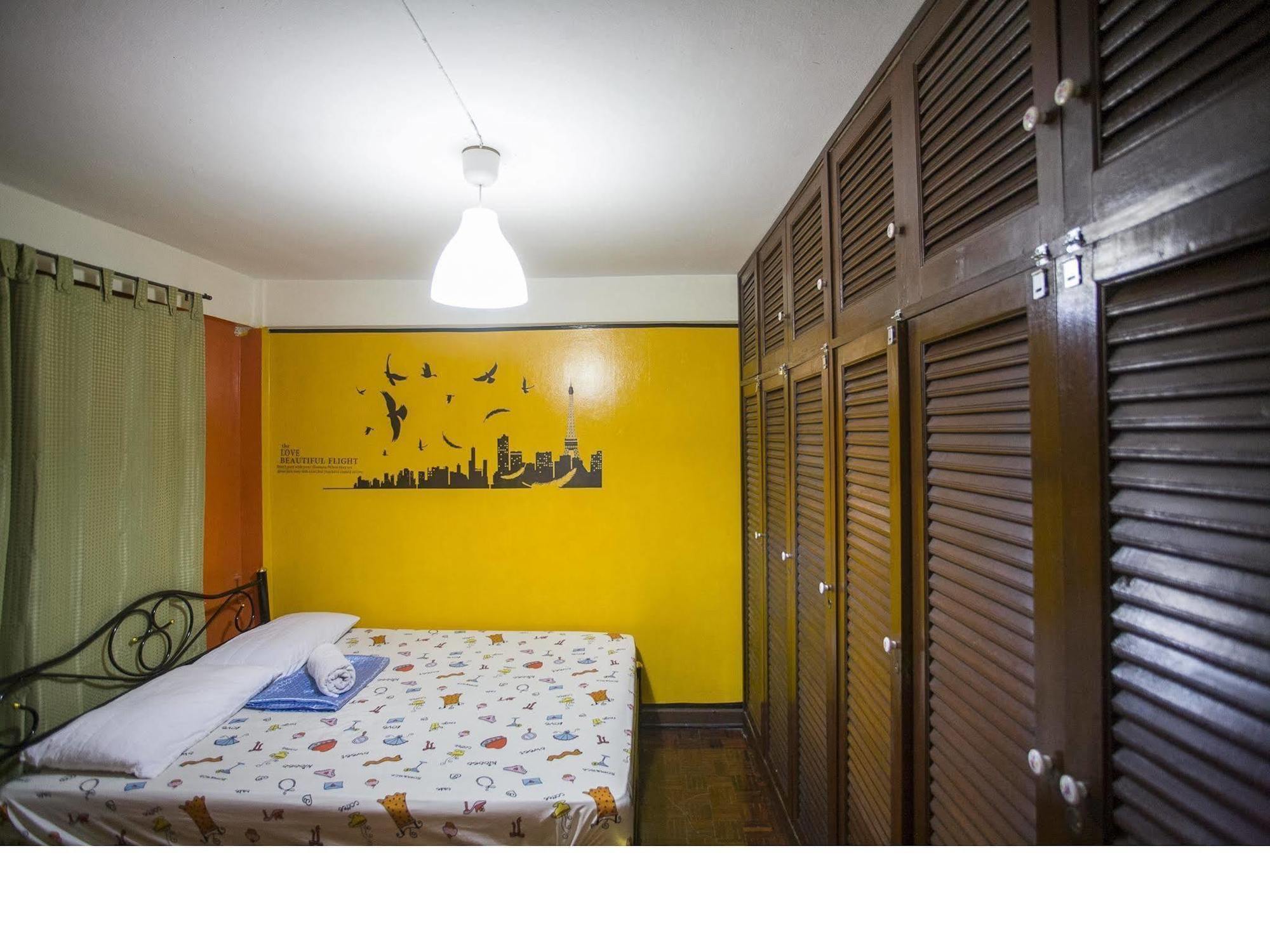 Wacky Fun Party Hostel بانكوك المظهر الخارجي الصورة